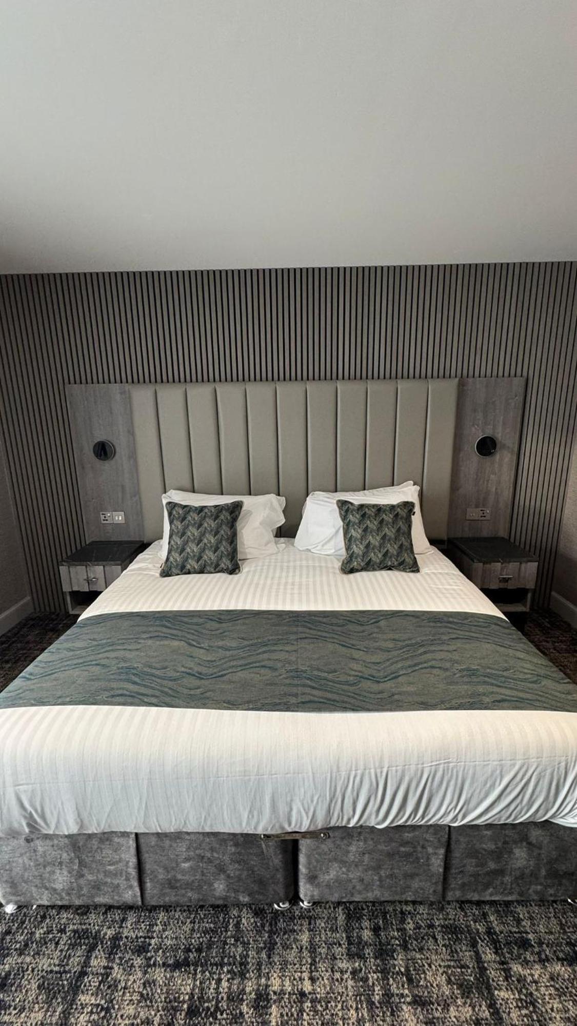 The Knowes Hotel & Restaurant Macduff Camera foto