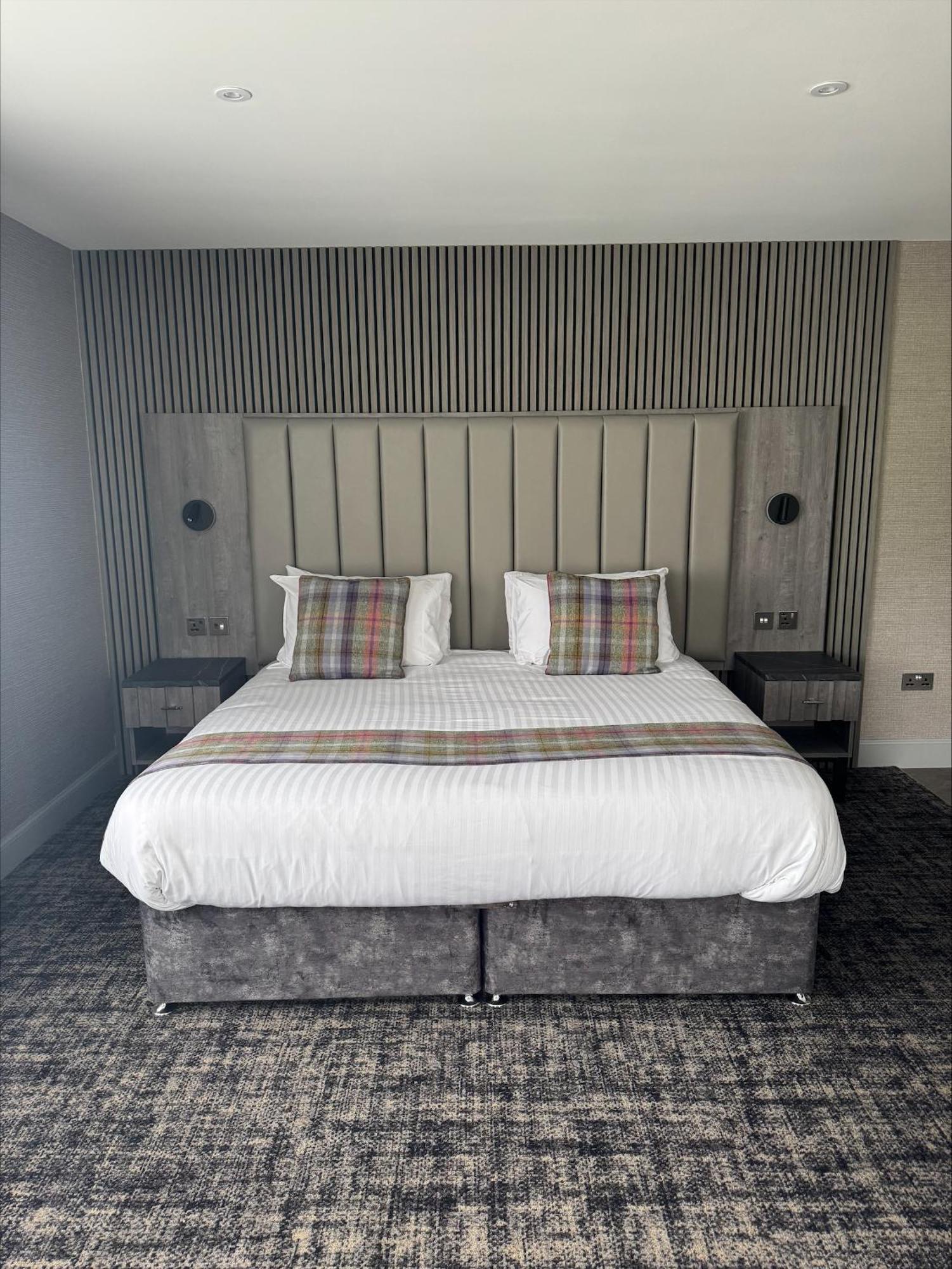 The Knowes Hotel & Restaurant Macduff Esterno foto