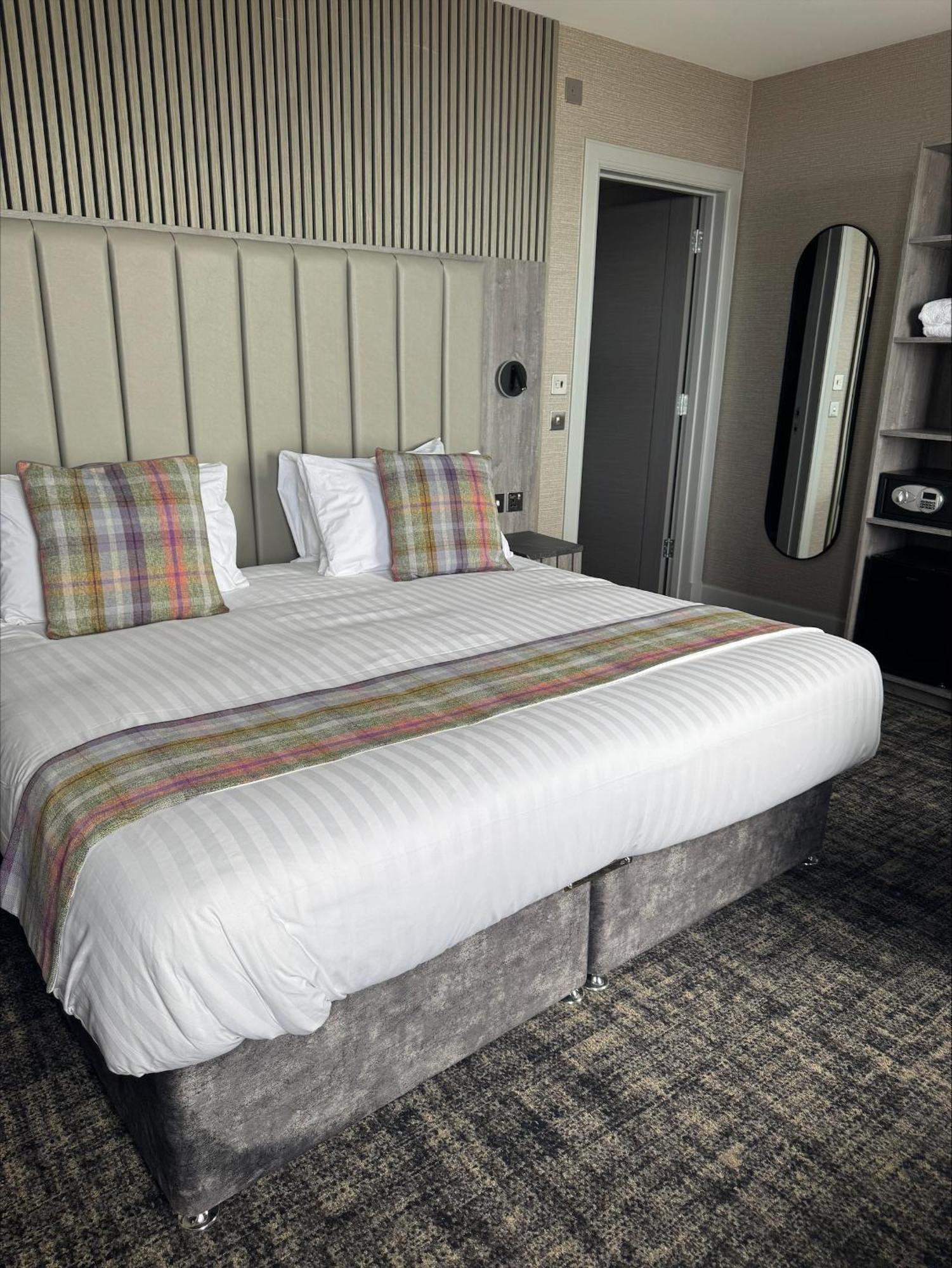 The Knowes Hotel & Restaurant Macduff Esterno foto